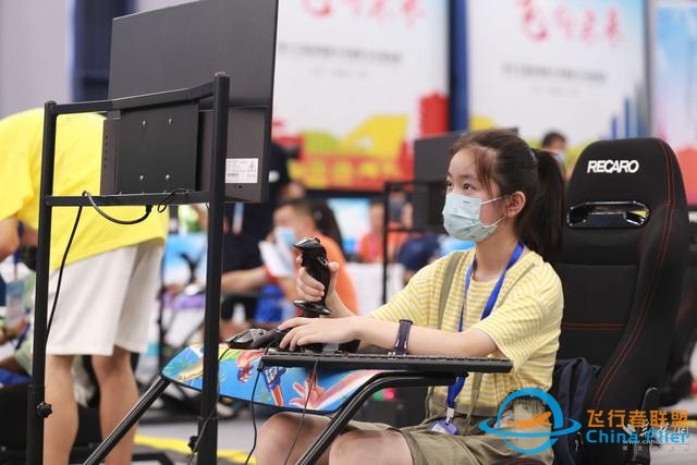全國青少年模擬飛行錦標賽在漢陽開賽-4709