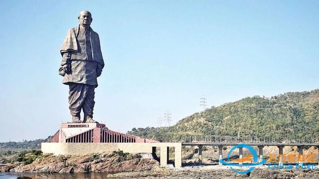 《微軟模擬飛行》大火“出圈”，沒想到Bug成為了最大賣點…-741
