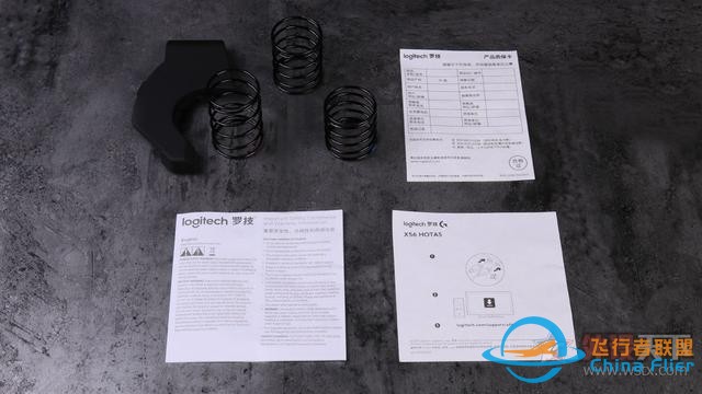 想開(kāi)飛機(jī)嗎？羅技這款飛行模擬搖桿讓你在家就當(dāng)飛行員-9539