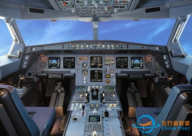 飛機的駕駛艙有什么不同？空客所有飛機的駕駛艙介紹-1737