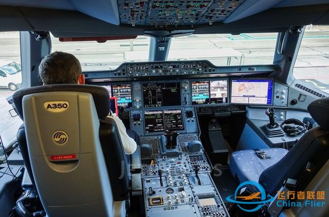 飛機的駕駛艙有什么不同？空客所有飛機的駕駛艙介紹-1435