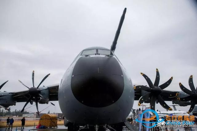 說(shuō)說(shuō)航展參觀(guān)的最后一架加油機(jī)A400M-1425