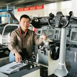 青年英才耀龍江·85后創業丨中國“萊特兄弟”，從地下室“起飛”
