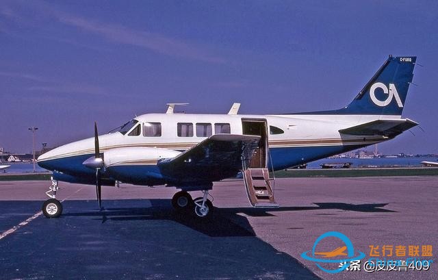 航空業的傳奇——豪客比奇-3025