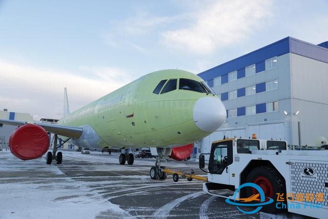 不再怕美國斷供！俄羅斯最新一代客機亮相，使用純國產先進發動機-6134