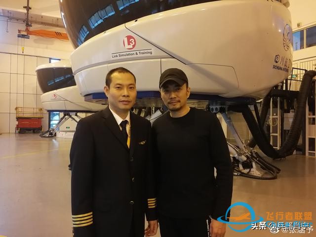 《中國機長》里，他們共同戰勝的是一次教材里從未有過的險情-5082