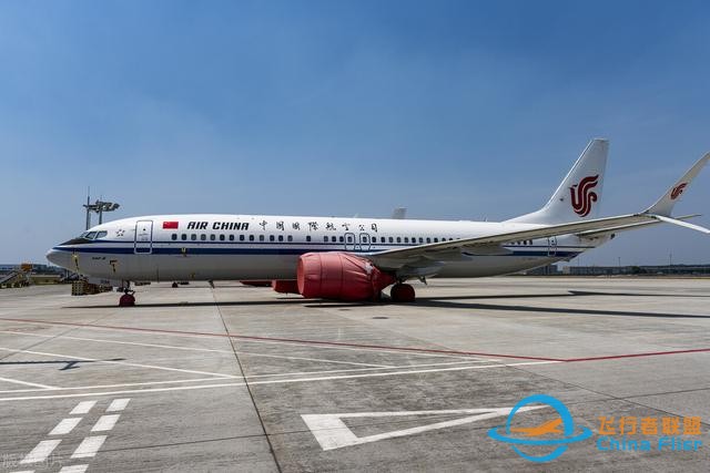 美國(guó)已經(jīng)復(fù)飛737MAX，中國(guó)何時(shí)復(fù)飛？聊聊737MAX-4699