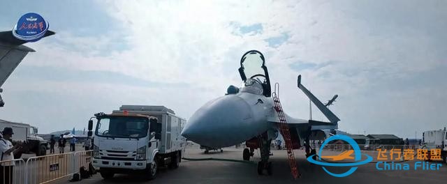 《珠海航展：艦載機模擬飛行背后的意義》-4212