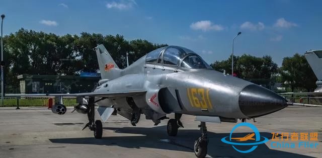 貴飛首爆F(xiàn)TC-2000G戰(zhàn)斗機(jī)先進(jìn)座艙，一平三下時髦度爆表-2036