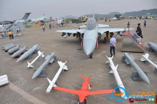 貴飛首爆F(xiàn)TC-2000G戰(zhàn)斗機(jī)先進(jìn)座艙，一平三下時髦度爆表-6534