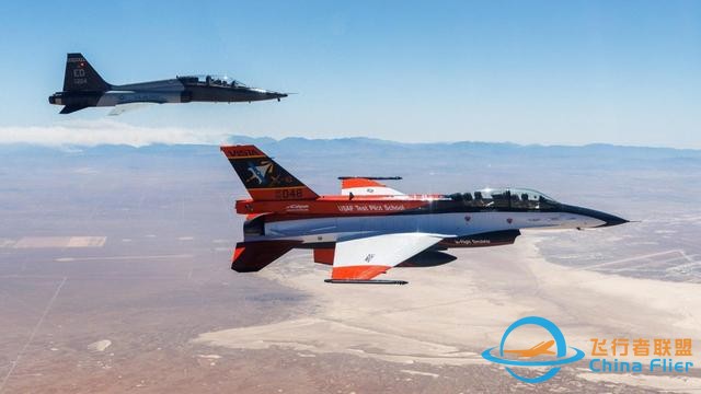 新系統可讓X-62A自動駕駛戰機在空中調整飛行控制行為-864