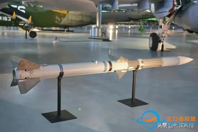 破防了！對中國六代機，美空軍部長終回應：被甩下太多，跟不上了-5233